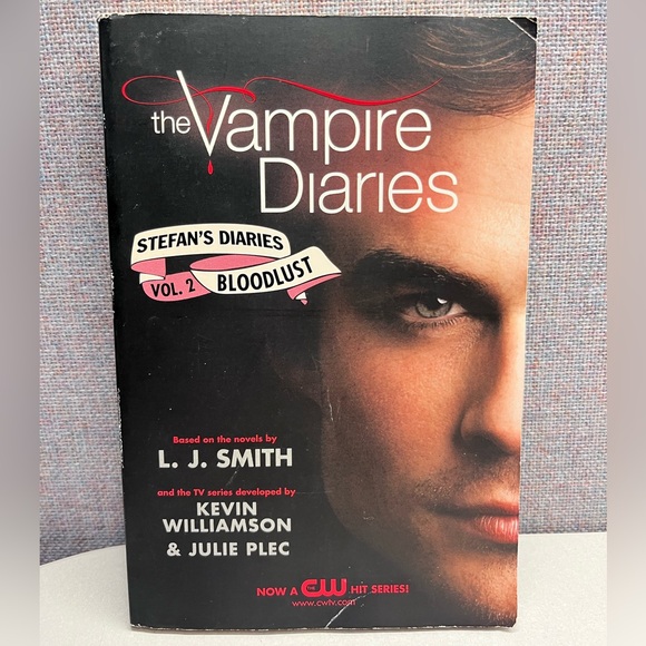 The Vampire Diaries-Stefan's Diaries Vol. 1-3 Paperback Set - Picture 4 of 7